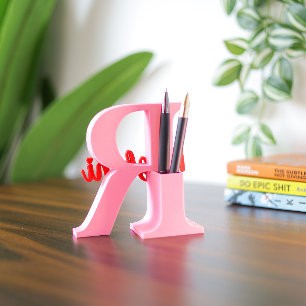 Bazinco Personalized 3D Alphabet Pen Holder – Custom Name Letter Desk Organizer for Office Desk