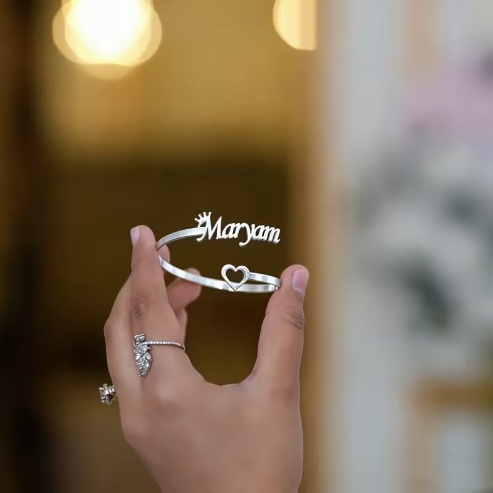 Bazinco Custom Name Heart Bracelet – Personalised Adjustable Cute Heart Cuff Bracelet
