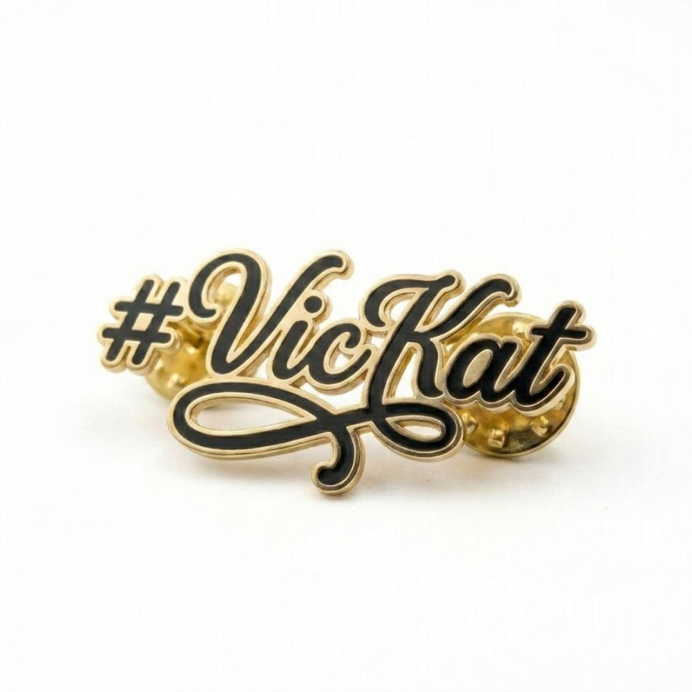 Bazinco Personalized Wedding Name Pin – Premium Script Hashtag Brooch for Bridesmaids & Bridal Fashion
