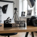 Bazinco Personalized Photographer Name Plate – Camera Design Custom Name Stand for Desk & Studio