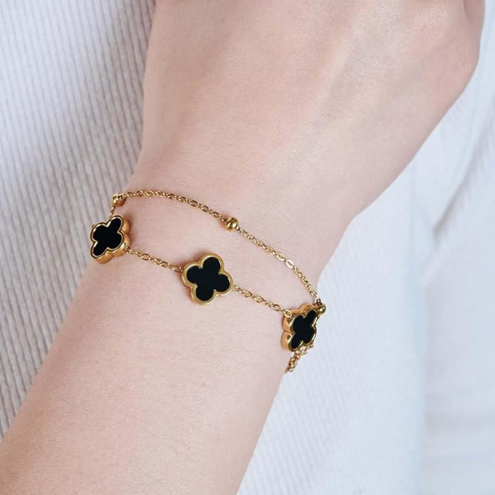 Bazinco bracelets
black clover bracelet
lucky clover bracelet
four leaf clover bracelet
clover charm bracelet
gold clover bracelet
black clover charm bracelet
minimalist clover bracelet
clover bracelet women
lucky charm bracelet
gold chain bracelet women
fashion bracelet women
elegant bracelet women
designer clover bracelet