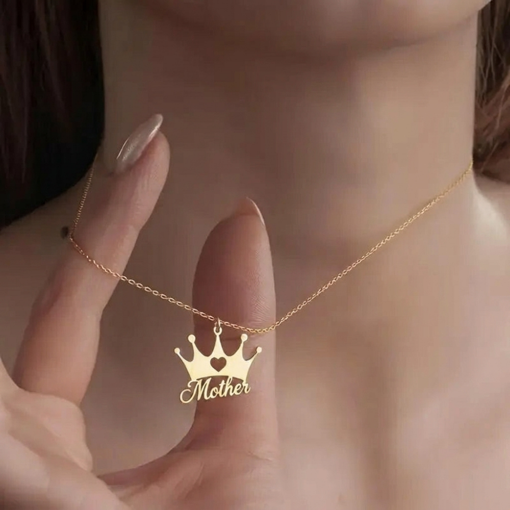 Bazinco Crown Mother Name Necklace – Elegant Gold Finish Personalized Mom Pendant