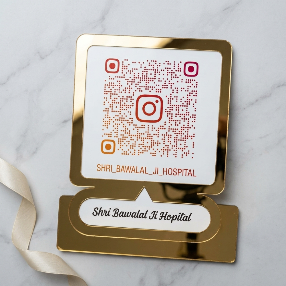 Bazinco Personalized Instagram QR Code Display Stand | Custom Acrylic Instagram Scan to Follow Sign | Social Media Counter Display | Business Branding Stand