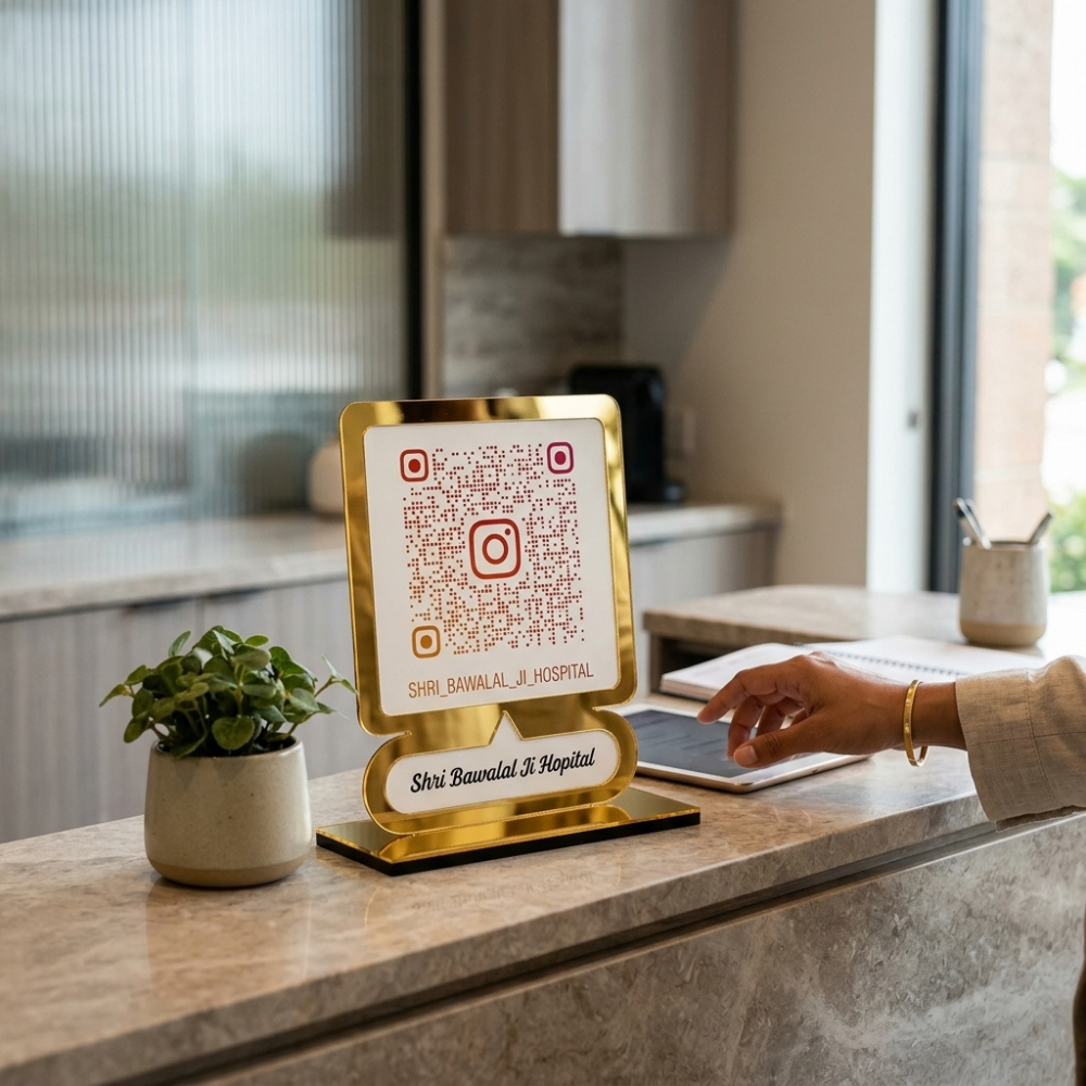 Bazinco Personalized Instagram QR Code Display Stand | Custom Acrylic Instagram Scan to Follow Sign | Social Media Counter Display | Business Branding Stand