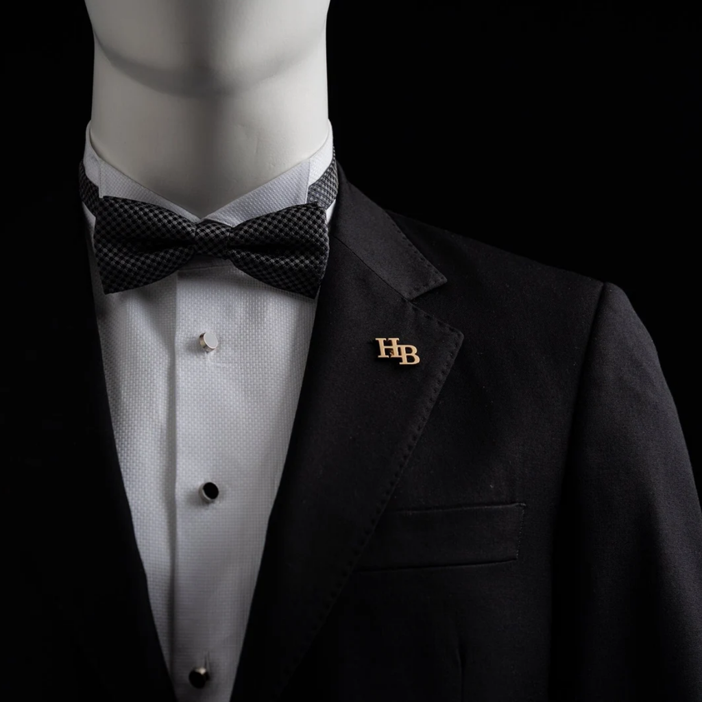 Bazinco Brooches 
initial brooch
personalized initial brooch
alphabet brooch
letter brooch pin

