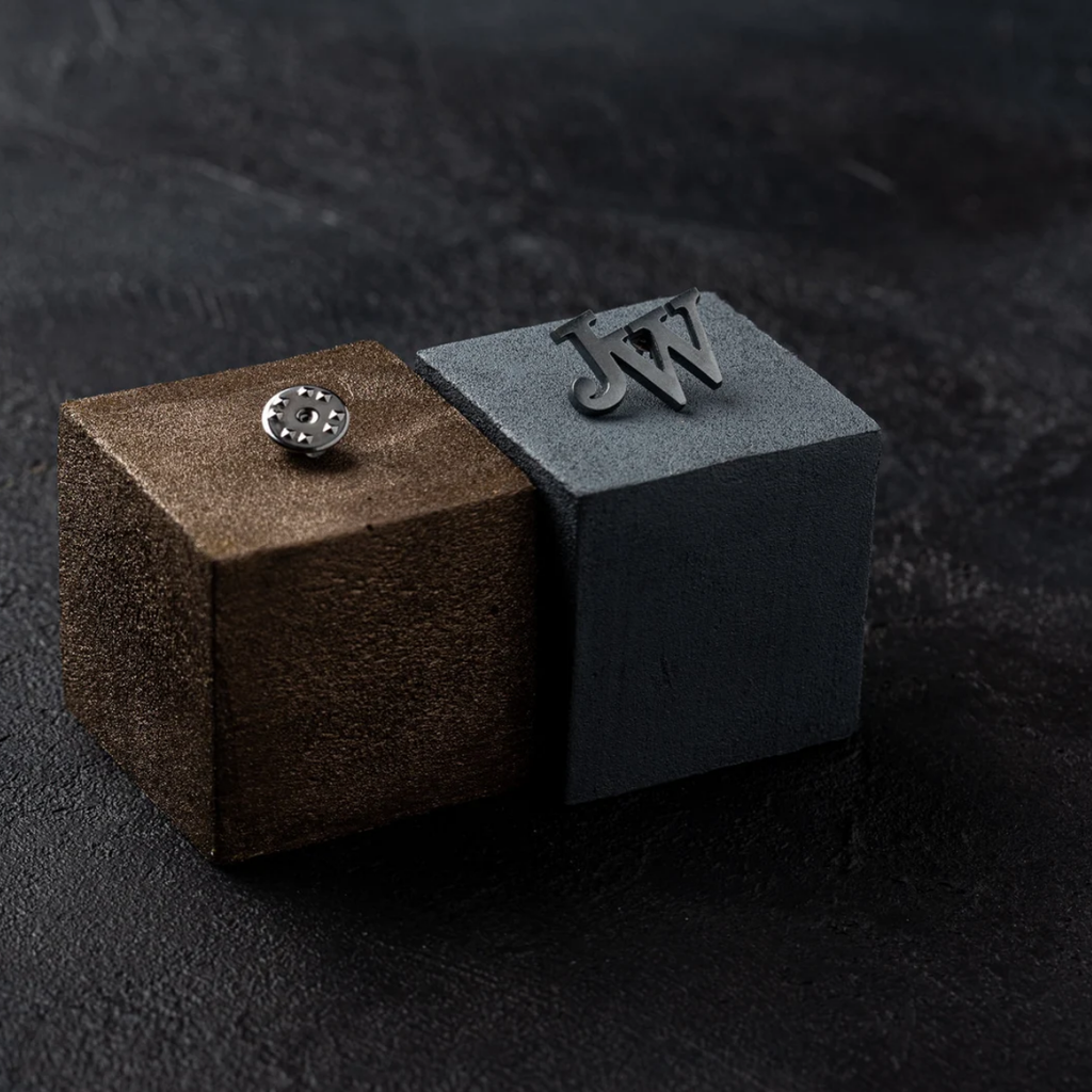 Bazinco Brooches 
 initial brooch
personalized initial brooch
alphabet brooch
letter brooch pin
initial lapel pin
