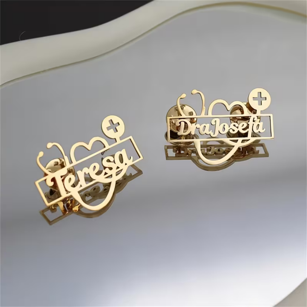 Custom Medical Name Badge with Stethoscope & Heart Design – Personalized Gold Doctor Brooch | Bazinco