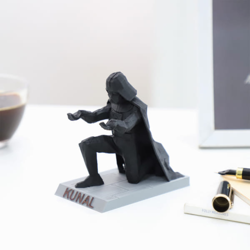 Bazinco Sci-Fi Warrior Desk Organizer – Personalized Pen Holder & Ring Display Stand