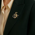 Bazinco Custom Initials Heart Brooch – Romantic Script Lapel Pin for Men & Women