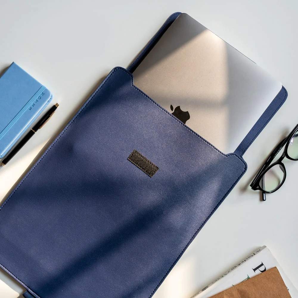 Bazinco laptop sleeve
laptop sleeve
laptop sleeve with stand
laptop sleeve case
macbook laptop sleeve
leather laptop sleeve
laptop sleeve organizer
personalized laptop sleeve
laptop carrying sleeve
laptop sleeve cover
laptop sleeve for macbook
laptop sleeve travel case
premium laptop sleeve
laptop sleeve desk mat