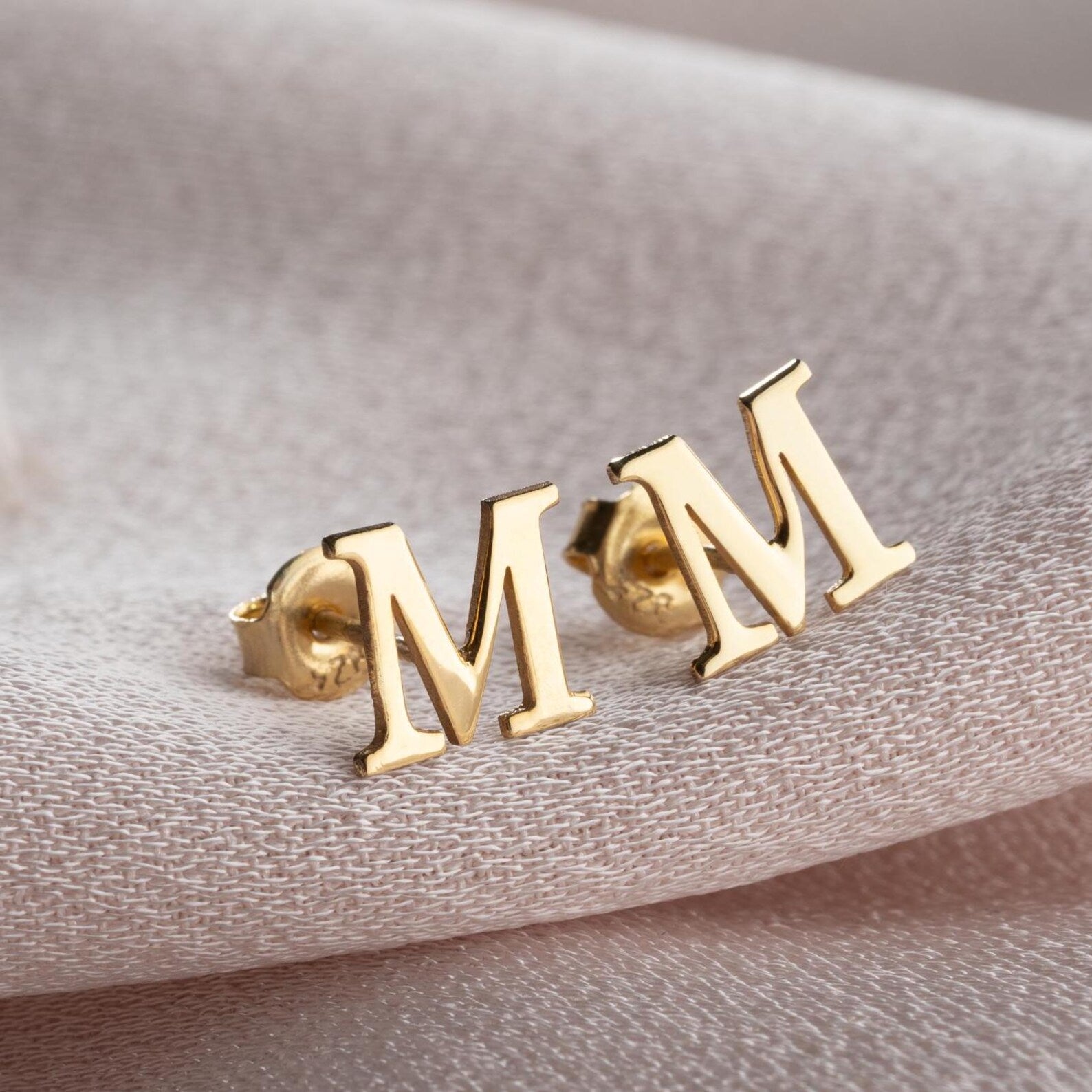 Bazinco initial earrings
letter stud earrings
personalized initial earrings
custom initial earrings
alphabet earrings
initial earrings for women
minimalist earrings
stud earrings women
personalized jewelry
custom jewelry women
gift for her
birthday gift jewelry
anniversary jewelry
trendy earrings
alphabet stud earrings
bazinco jewelry