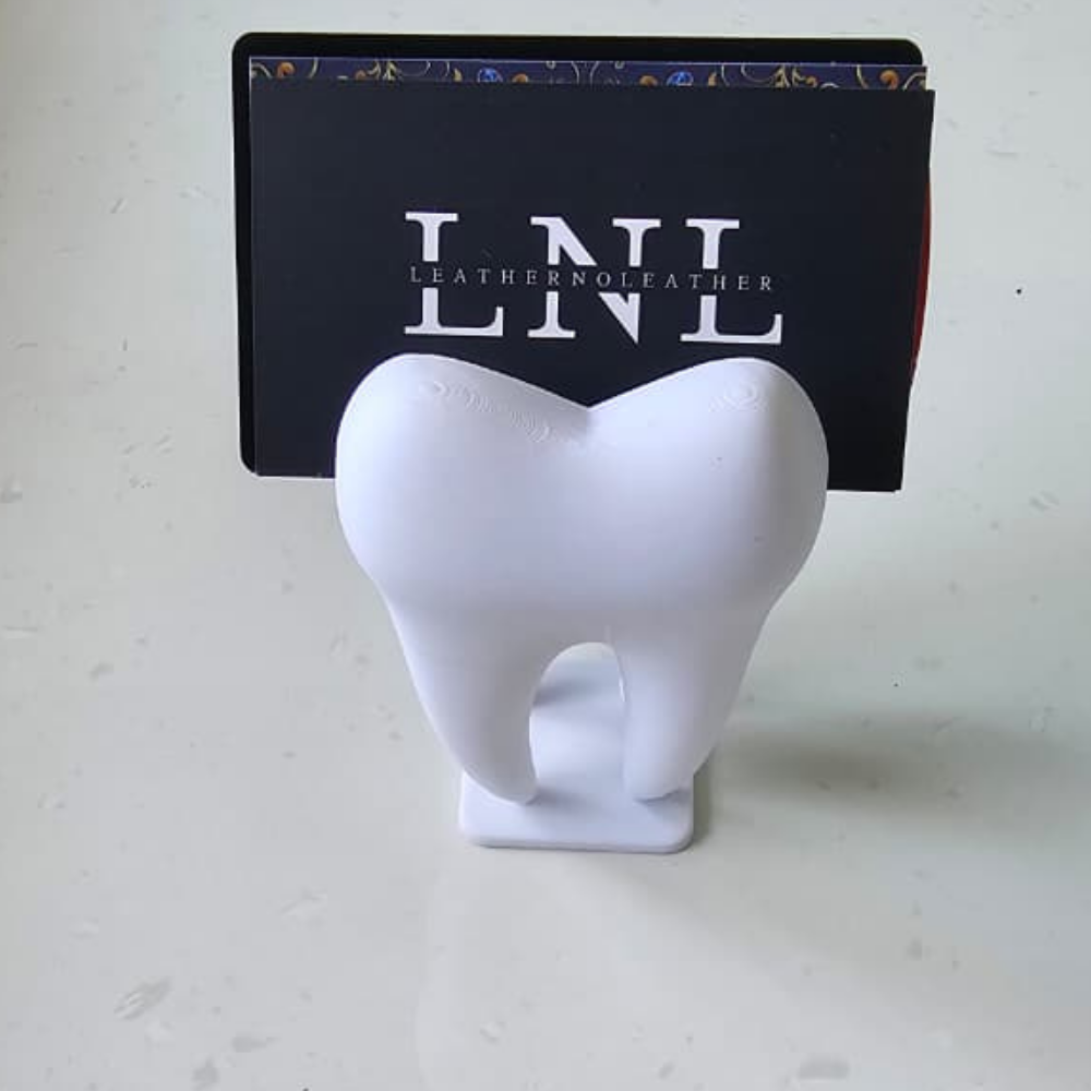 Bazinco Tooth Shape Card Holder – Modern Dental Desk Organizer & Business Card Stand