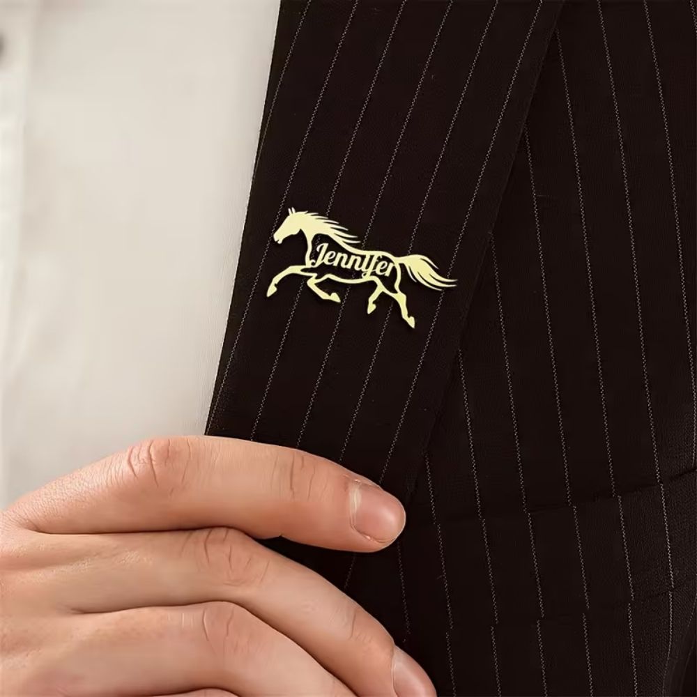 Bazinco Custom Name Horse Brooch – Personalised Horse Design Name Brooch Pin