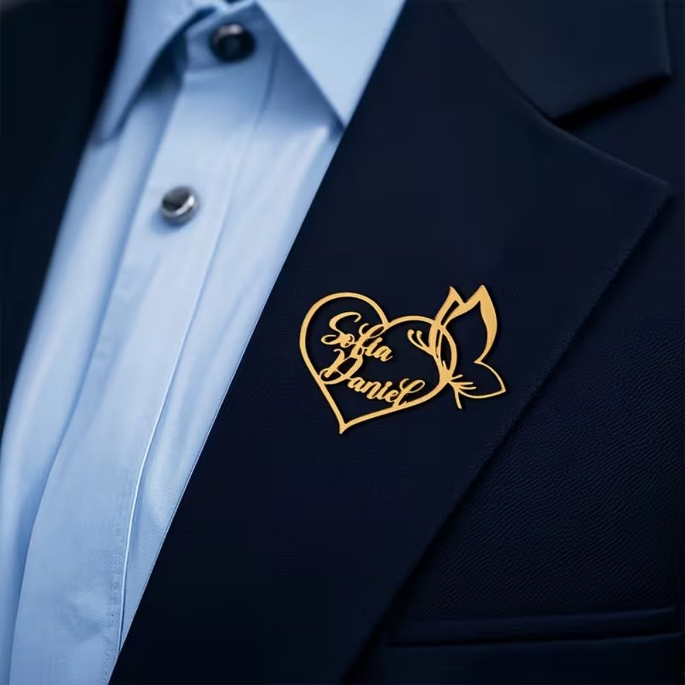 Bazinco Personalized Couple Name Brooch – Custom Heart Shape Name Pin with Elegant Design